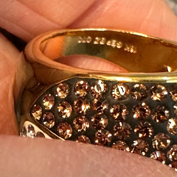 🍉Sparkling Rhinestone Statement Ring - Picture 6 of 7